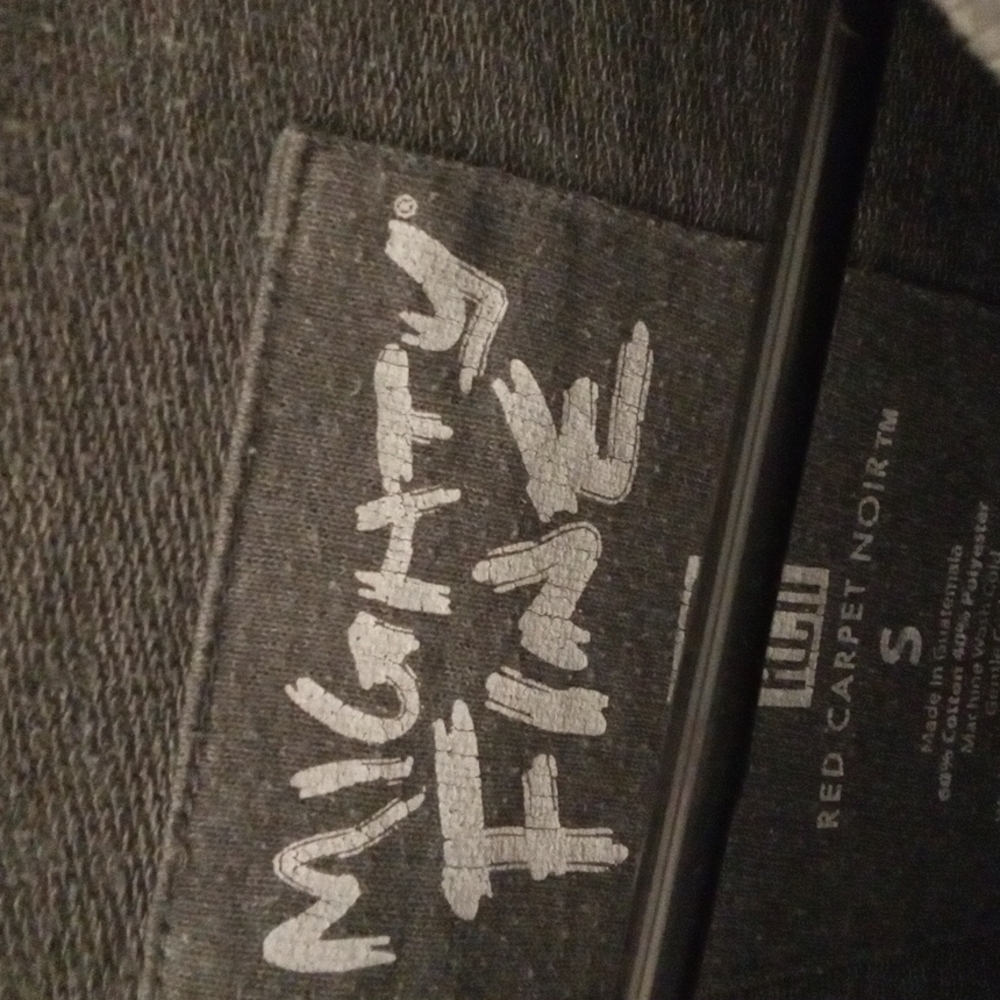 Mighty Fine Abbey Rd. Beatles sweatshirt - Picture 3 of 3